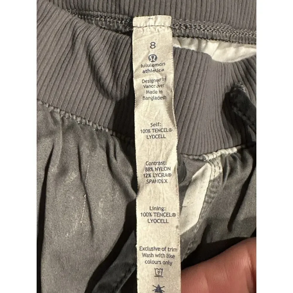 Lululemon City Jogger Tencel Lightweight Camouflage Womens Sz 8 Gray White Chic